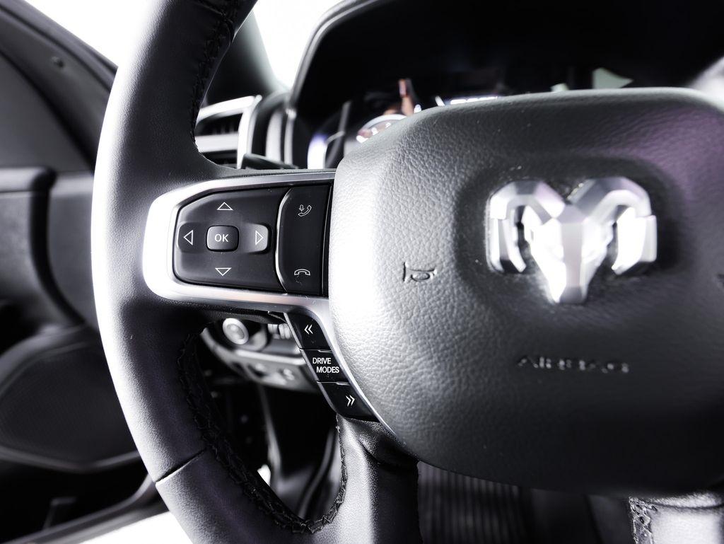 RAM 1500 Big Horn 4x4 Crew Cab 5'7" Box 2026