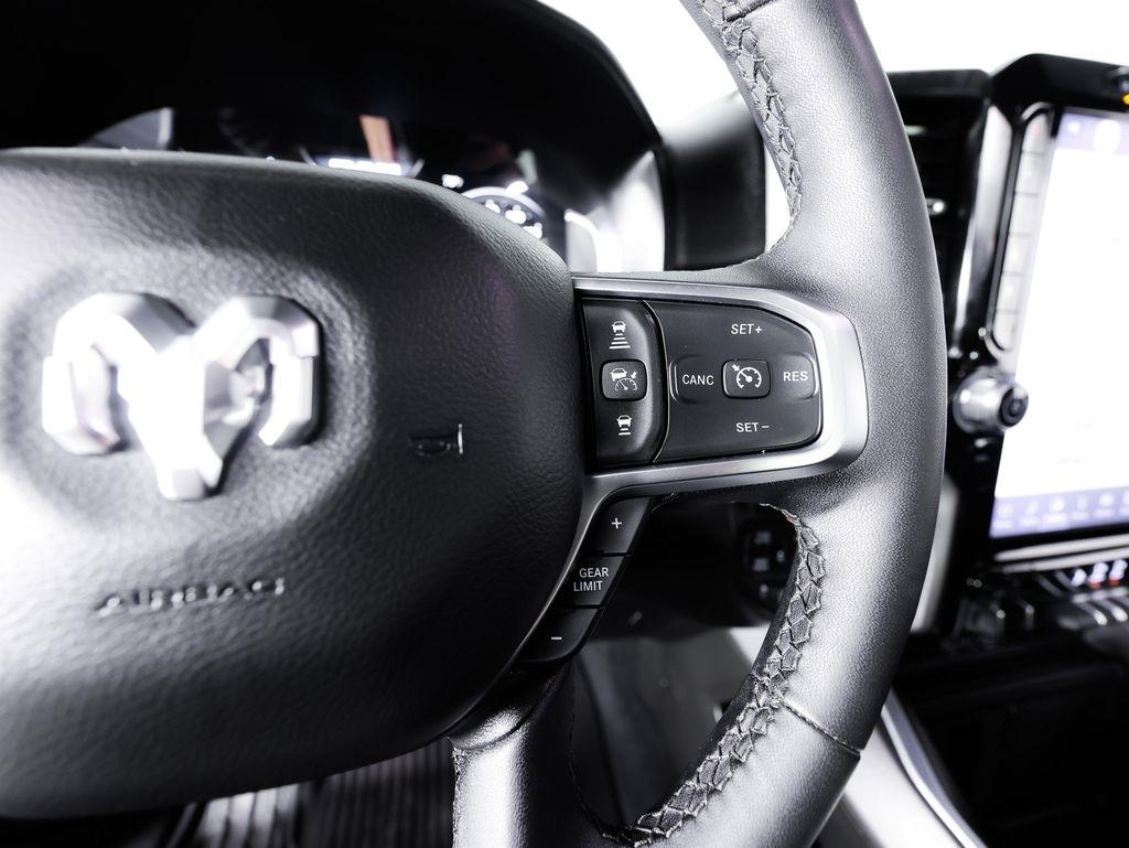 RAM 1500 Big Horn 4x4 Crew Cab 5'7" Box 2026