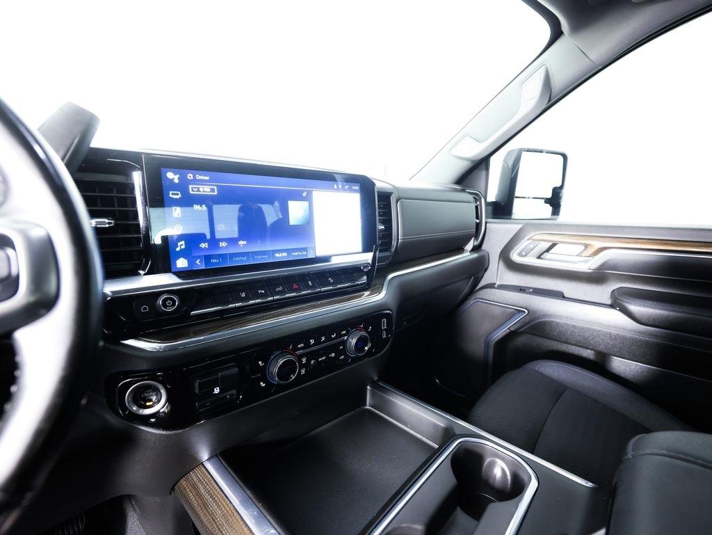 Chevrolet Silverado 3500HD 4WD Crew Cab 159" LT 2024