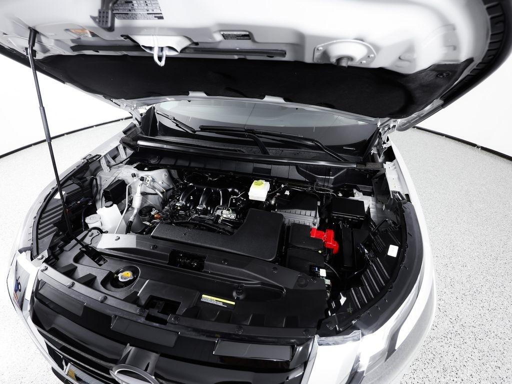 Nissan Pathfinder SV 4WD 2025
