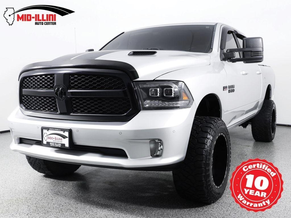 2018 RAM 1500 Night 4x4 Crew Cab 5'7" Box *Ltd Avail*