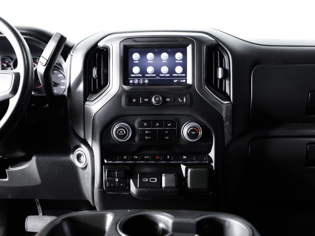 Chevrolet Silverado 2500HD 4WD Crew Cab 159" Custom 2024