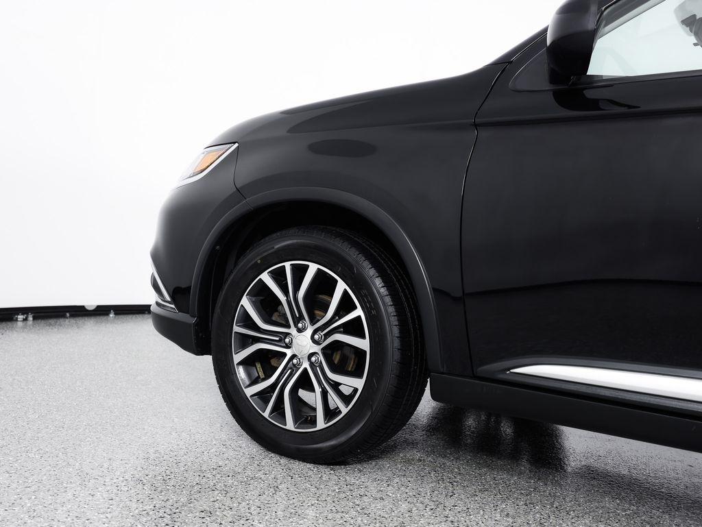 Mitsubishi Outlander ES FWD 2018
