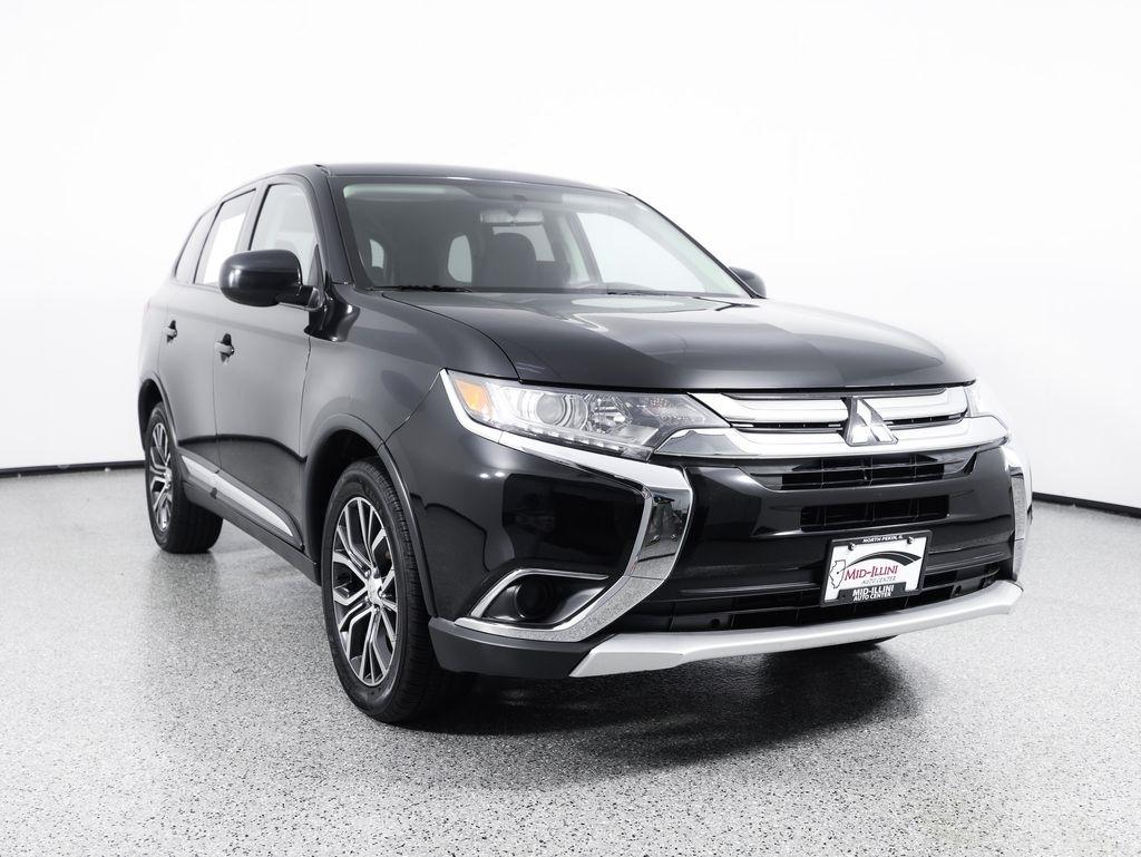 Mitsubishi Outlander ES FWD 2018