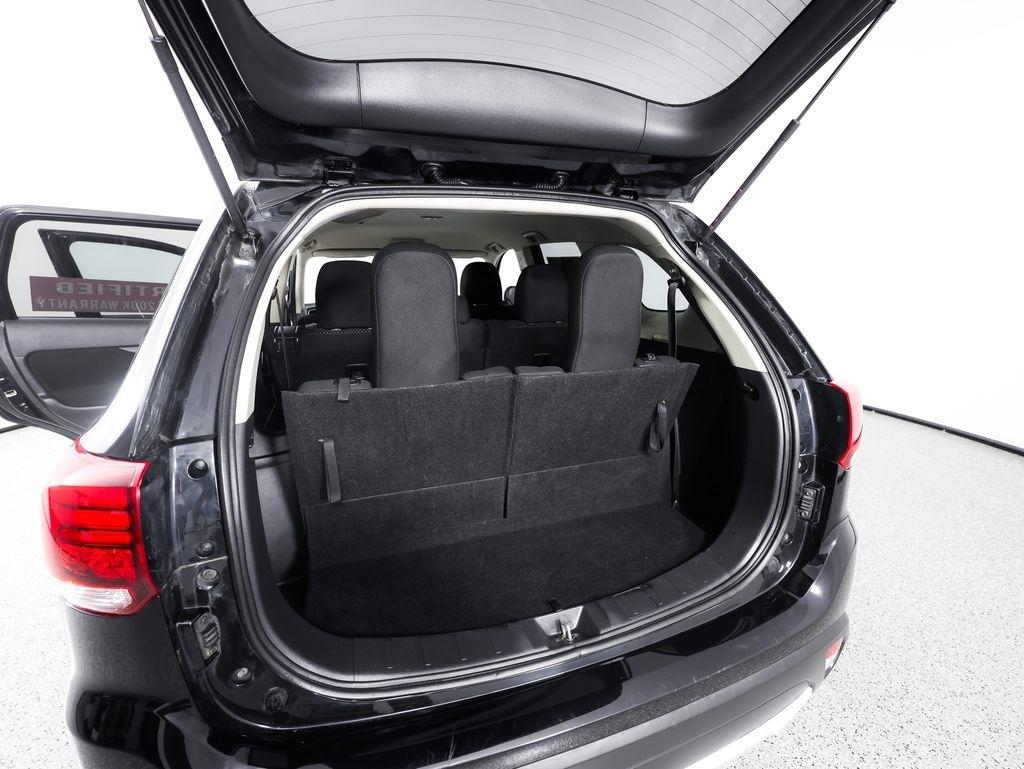 Mitsubishi Outlander ES FWD 2018
