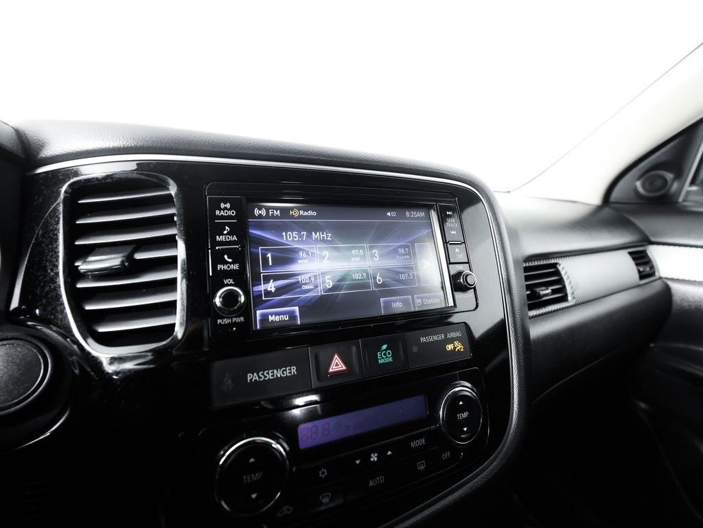 Mitsubishi Outlander ES FWD 2018