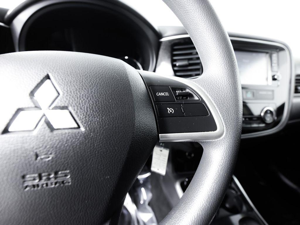 Mitsubishi Outlander ES FWD 2018