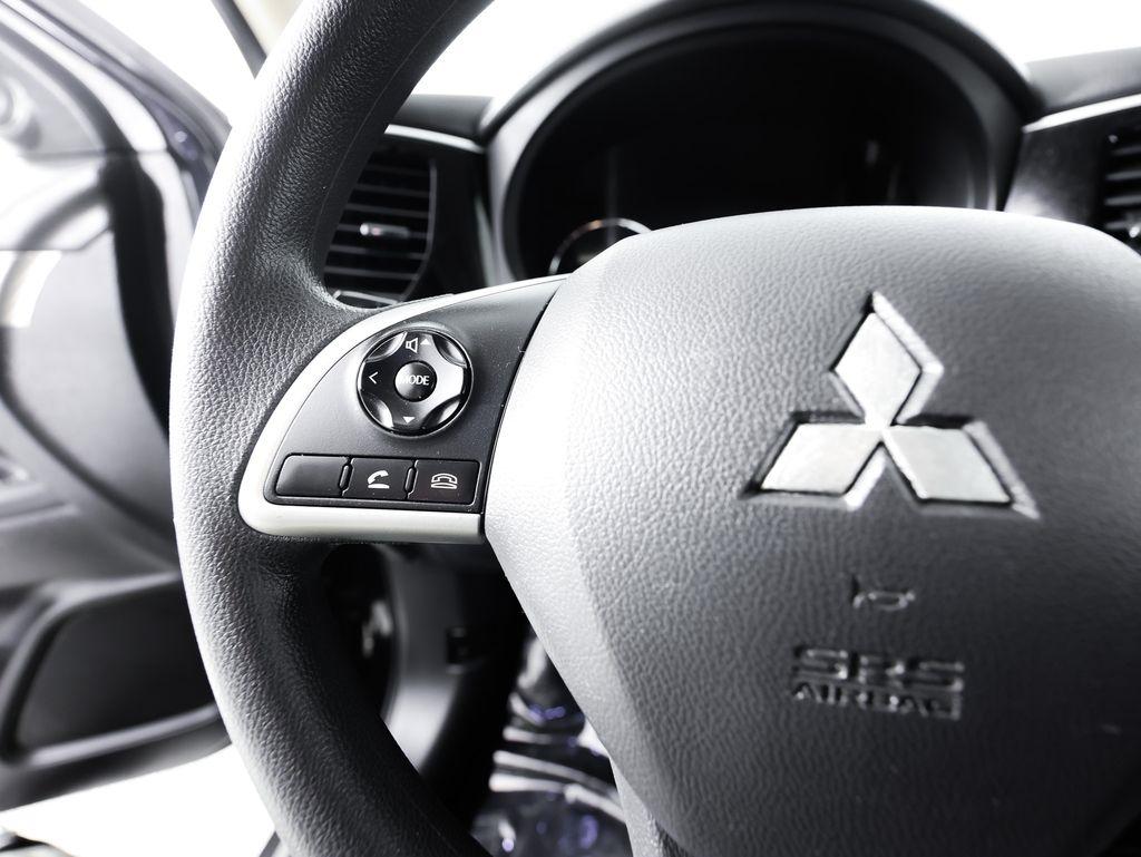 Mitsubishi Outlander ES FWD 2018