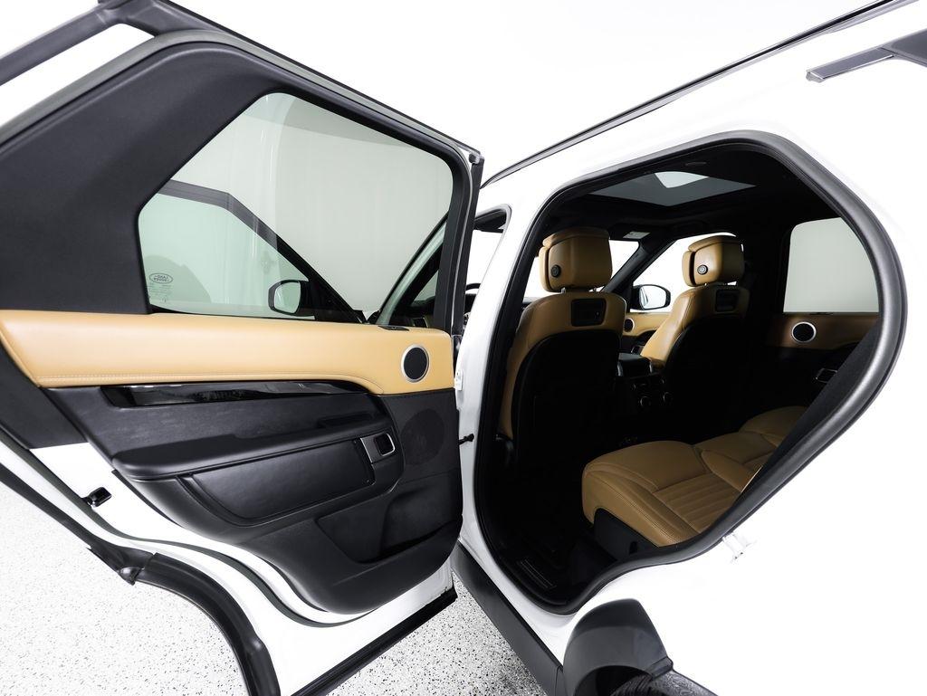 Land Rover Discovery P360 HSE R-Dynamic 2023