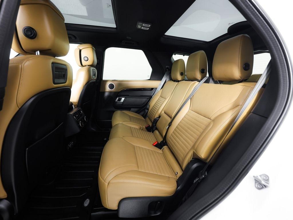 Land Rover Discovery P360 HSE R-Dynamic 2023