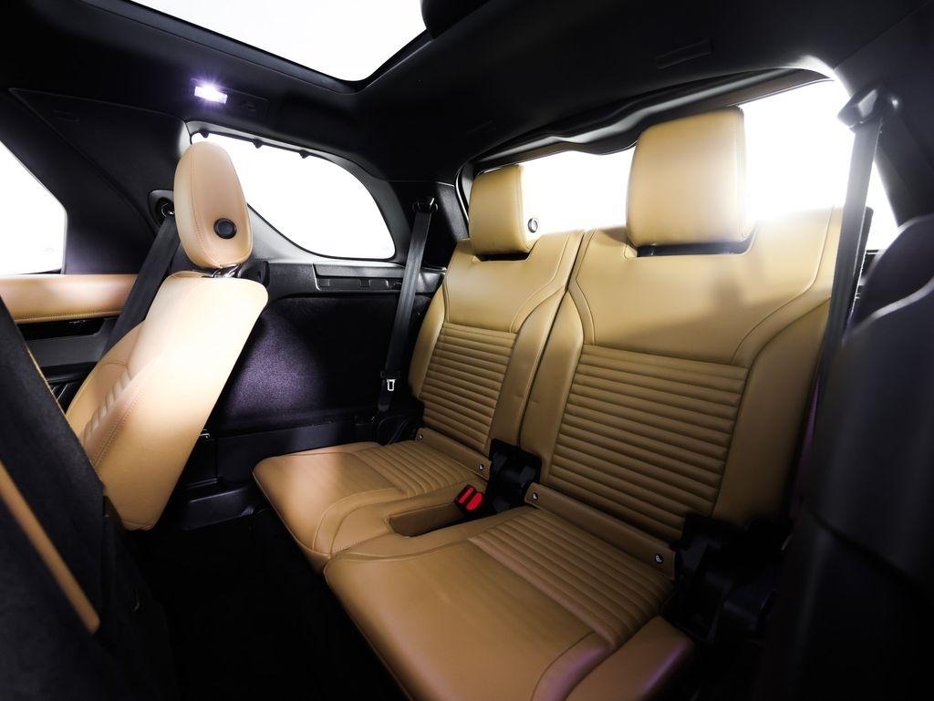 Land Rover Discovery P360 HSE R-Dynamic 2023