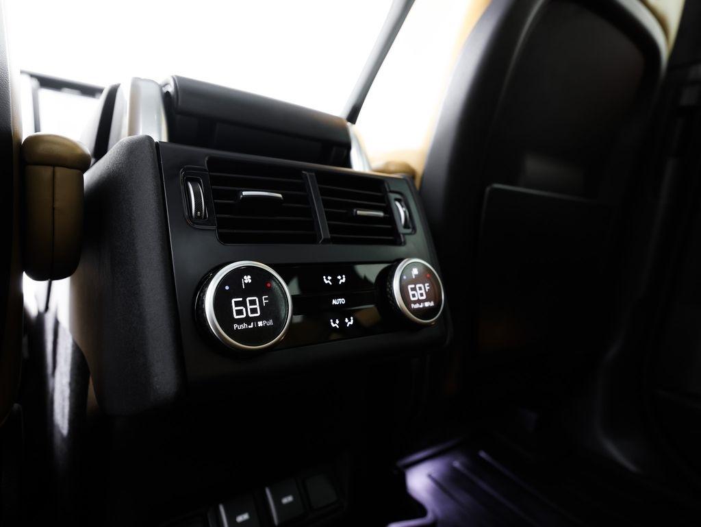 Land Rover Discovery P360 HSE R-Dynamic 2023