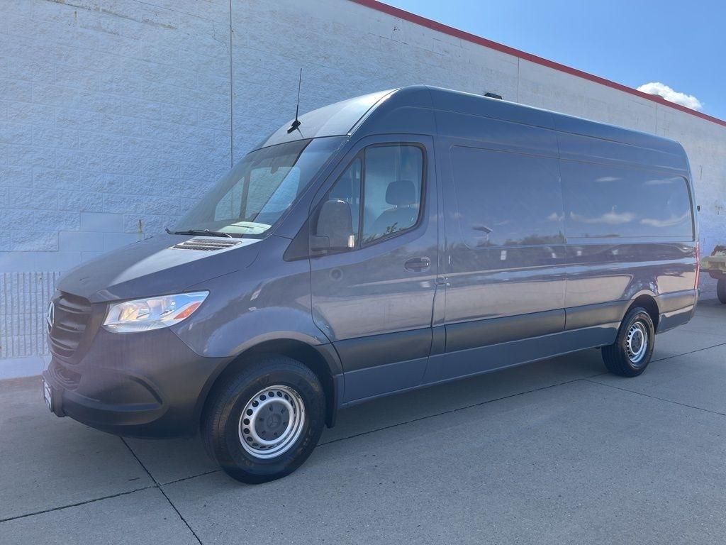 Mercedes-Benz Sprinter Van 2500 High Roof V6 170" RWD 2019