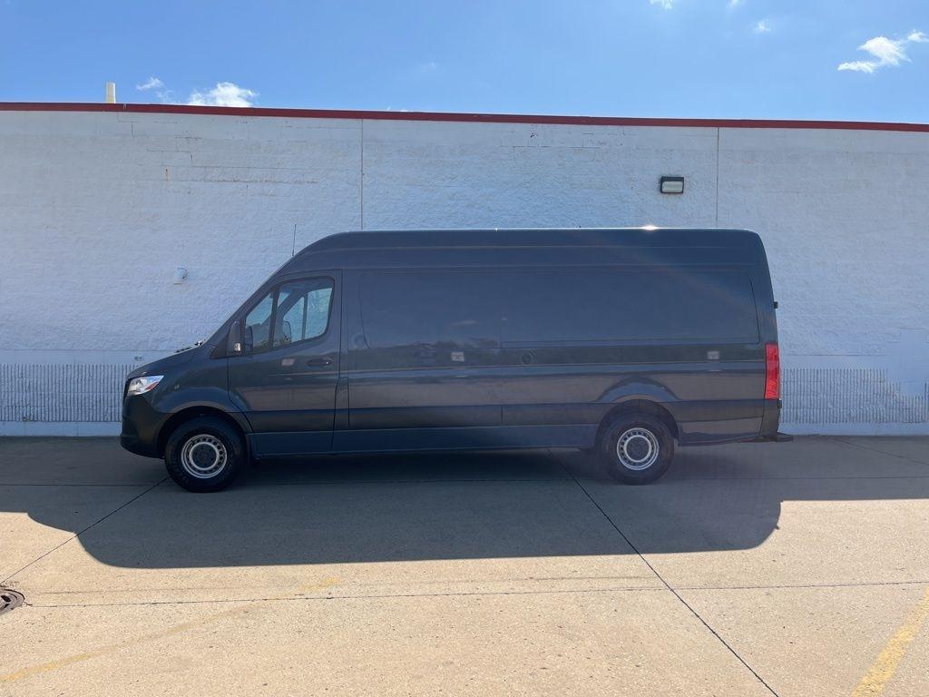 Mercedes-Benz Sprinter Van 2500 High Roof V6 170" RWD 2019