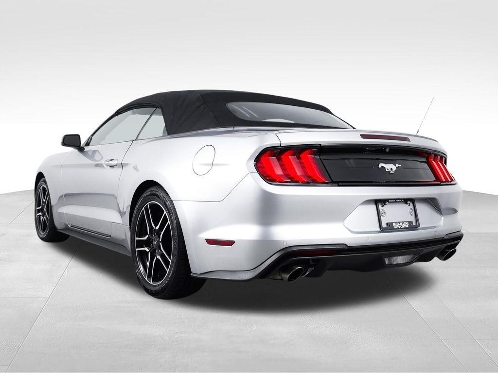 Ford Mustang EcoBoost Convertible 2021