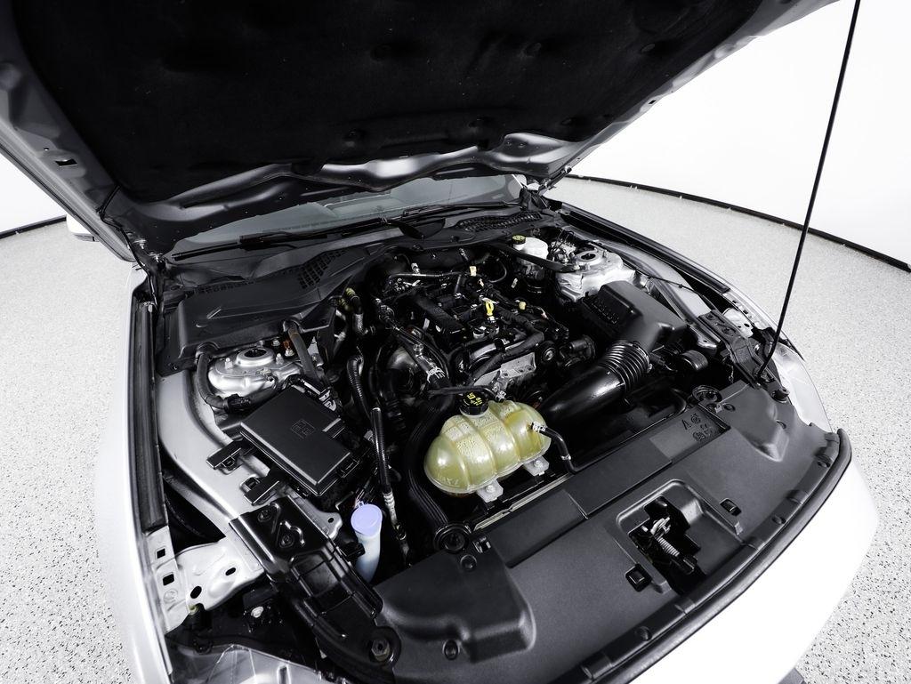 Ford Mustang EcoBoost Convertible 2021