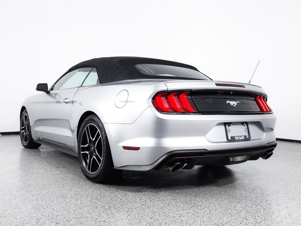 Ford Mustang EcoBoost Convertible 2021