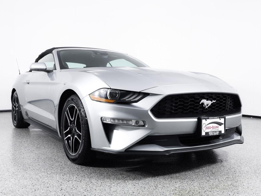 Ford Mustang EcoBoost Convertible 2021