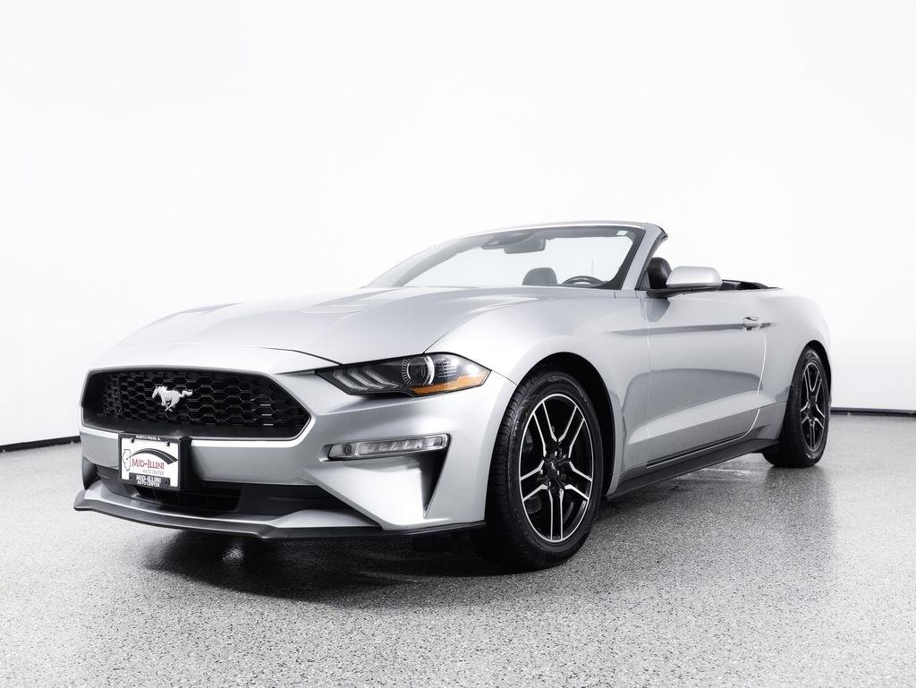 Ford Mustang EcoBoost Convertible 2021