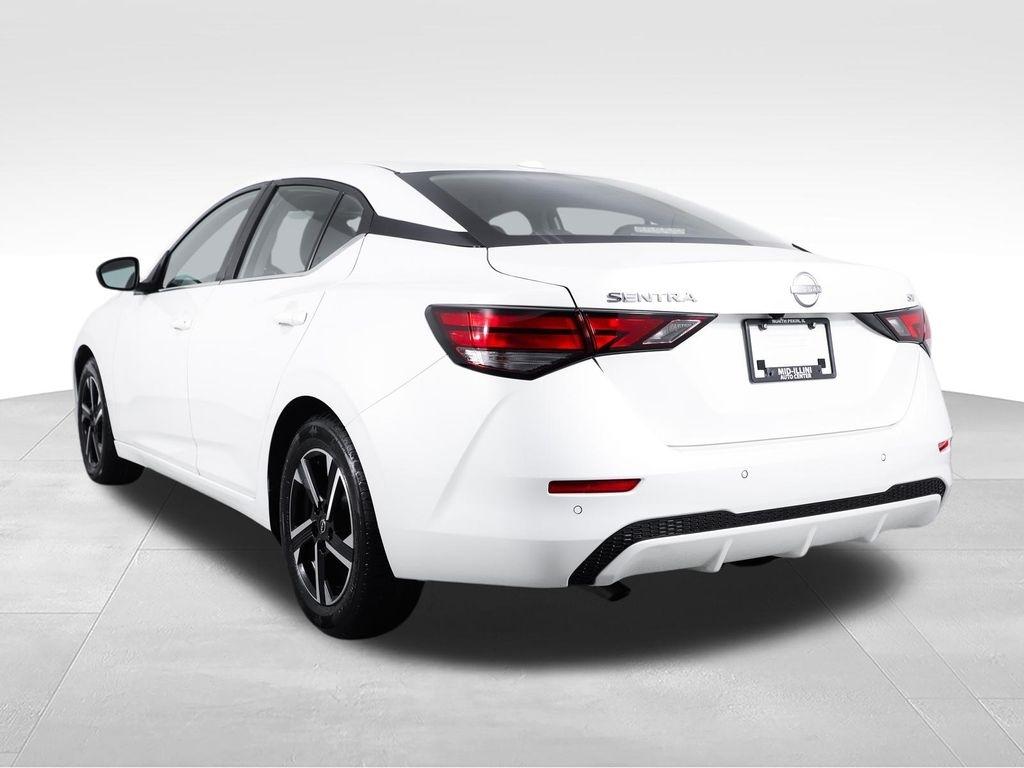 Nissan Sentra SV CVT 2024