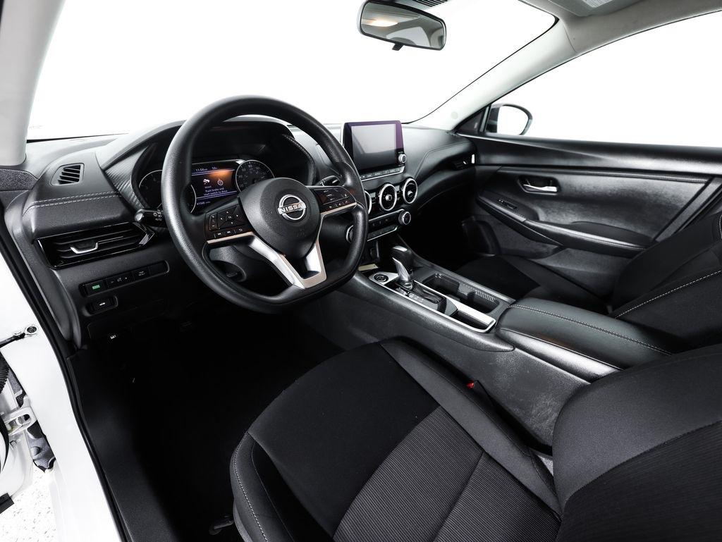 Nissan Sentra SV CVT 2024