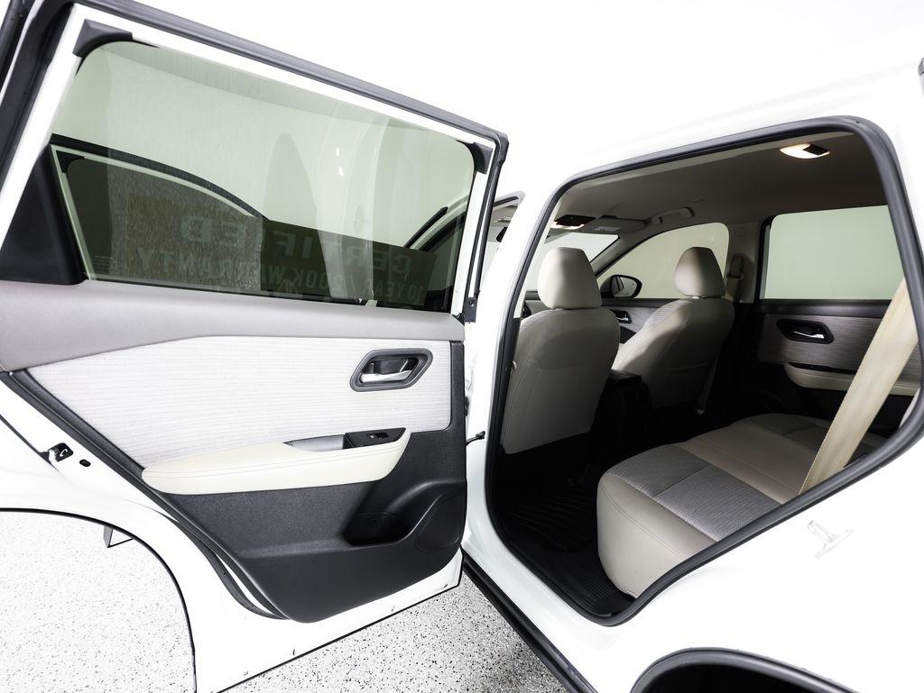 Nissan Rogue AWD SV 2023