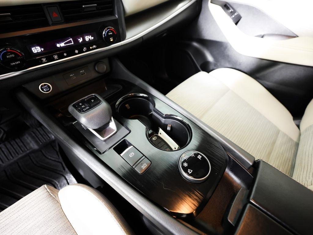 Nissan Rogue AWD SV 2023