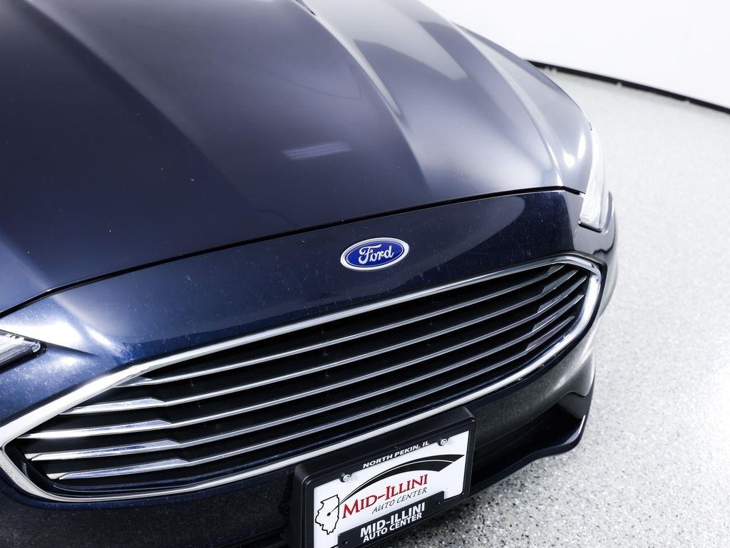 Ford Fusion Hybrid SE FWD 2020