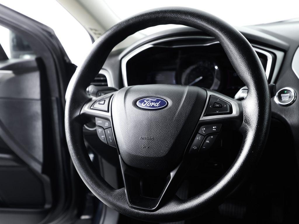 Ford Fusion Hybrid SE FWD 2020