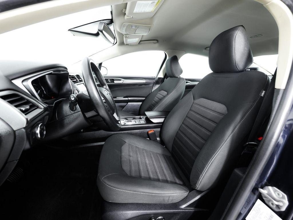 Ford Fusion Hybrid SE FWD 2020