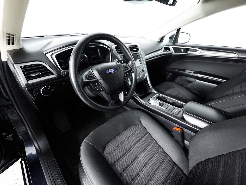 Ford Fusion Hybrid SE FWD 2020