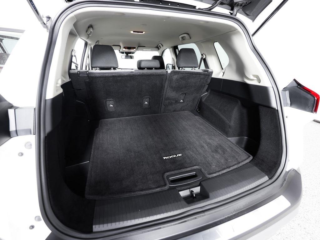 Nissan Rogue AWD SV *Ltd Avail* 2023