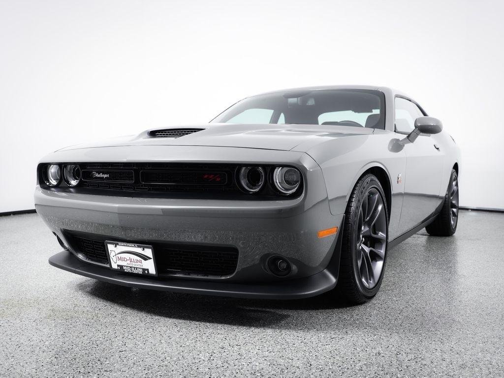Dodge Challenger R/T Scat Pack RWD 2023