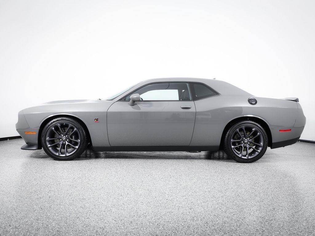 Dodge Challenger R/T Scat Pack RWD 2023