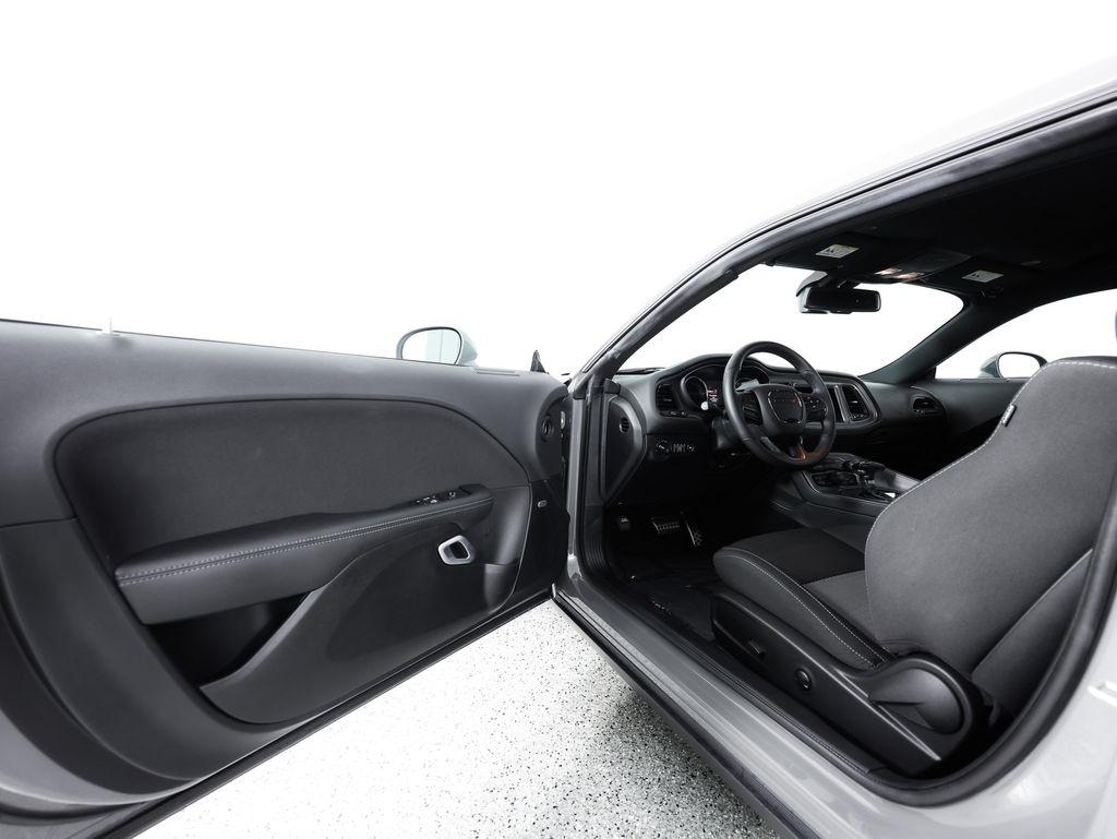 Dodge Challenger R/T Scat Pack RWD 2023