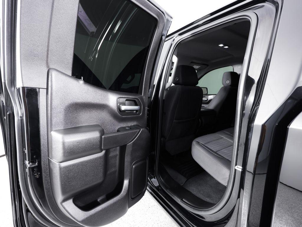 GMC Sierra 1500 4WD Double Cab 147" Pro 2024