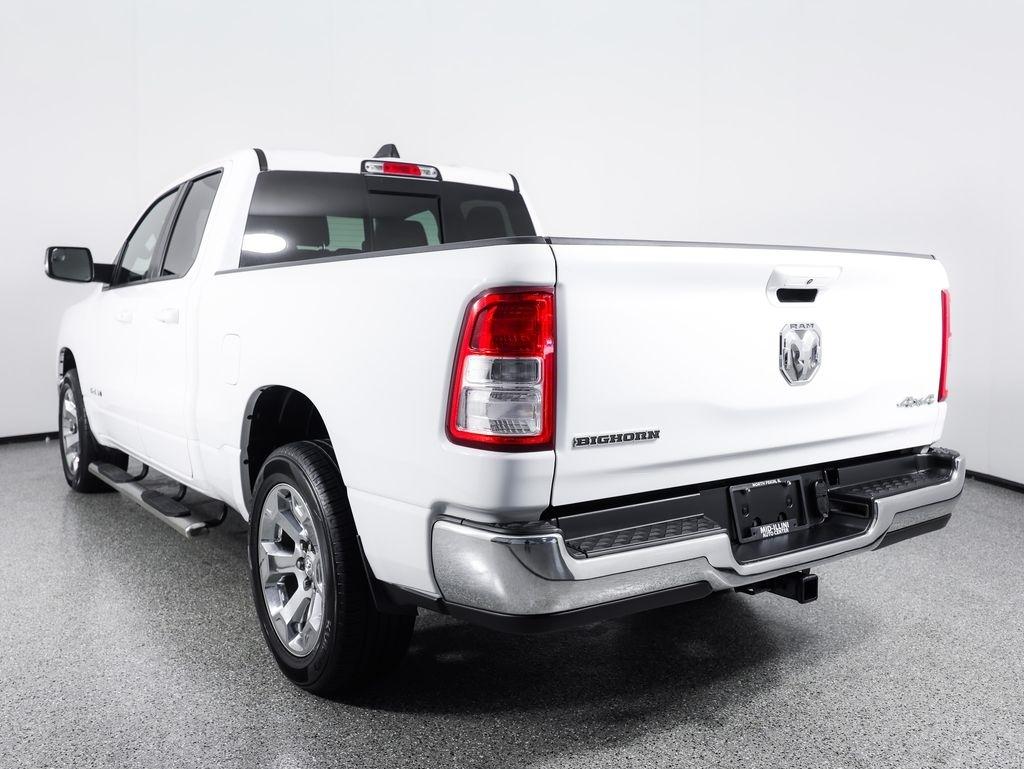 RAM 1500 Big Horn 4x4 Quad Cab 6'4" Box 2022