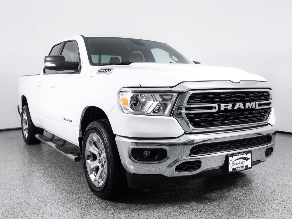 RAM 1500 Big Horn 4x4 Quad Cab 6'4" Box 2022