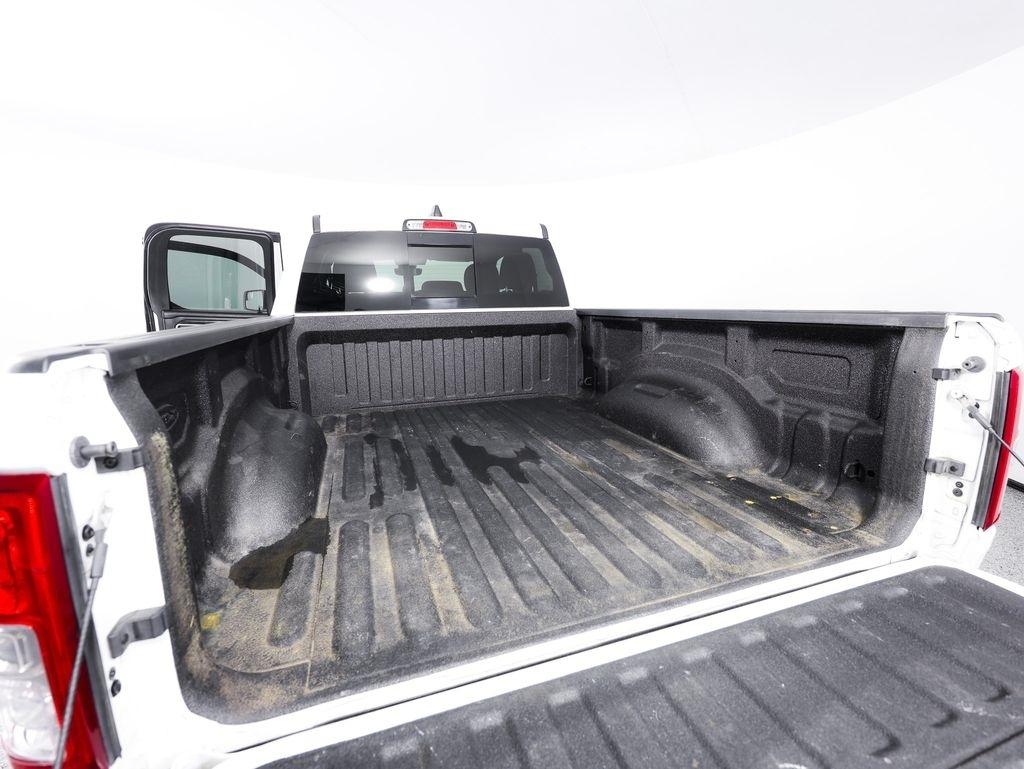 RAM 1500 Big Horn 4x4 Quad Cab 6'4" Box 2022