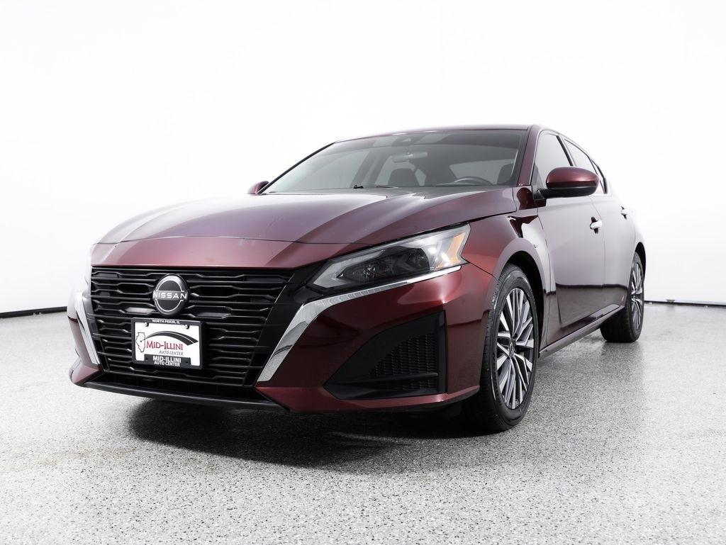 Nissan Altima 2.5 SV Sedan 2023