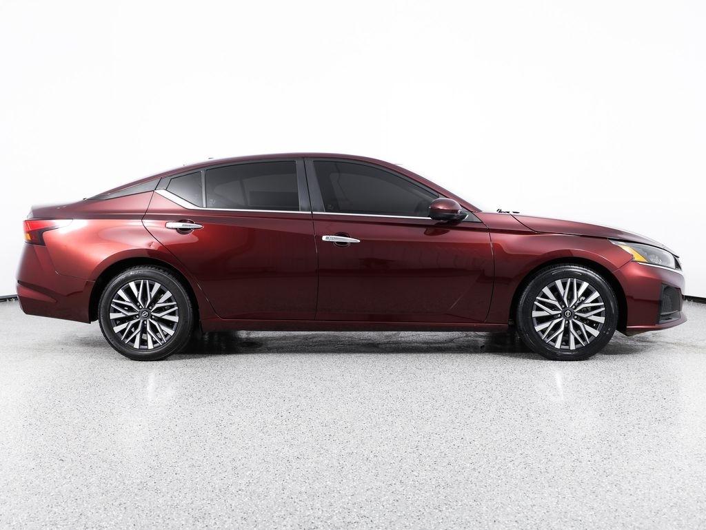 Nissan Altima 2.5 SV Sedan 2023