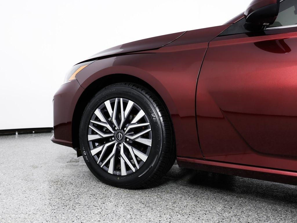 Nissan Altima 2.5 SV Sedan 2023