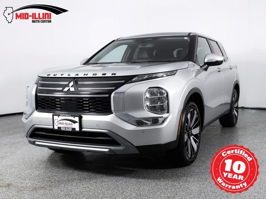 2025 Mitsubishi Outlander SE FWD