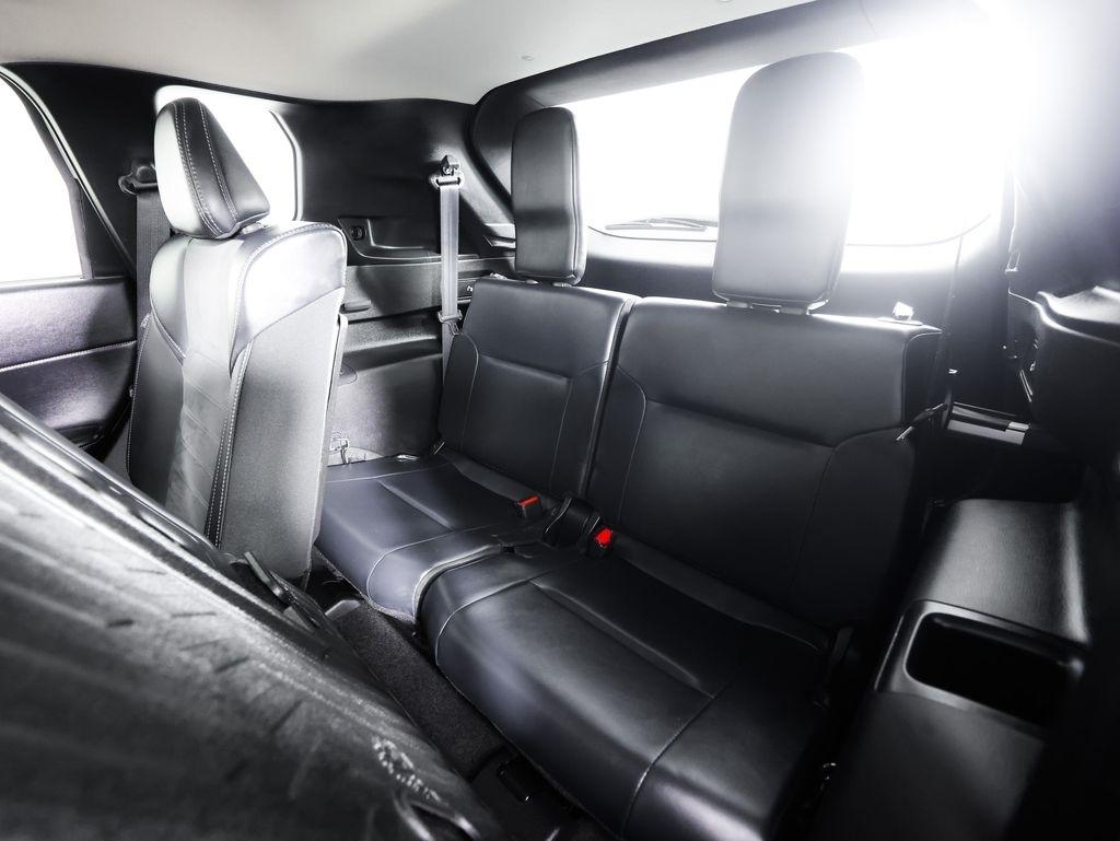 Mitsubishi Outlander SE FWD 2025