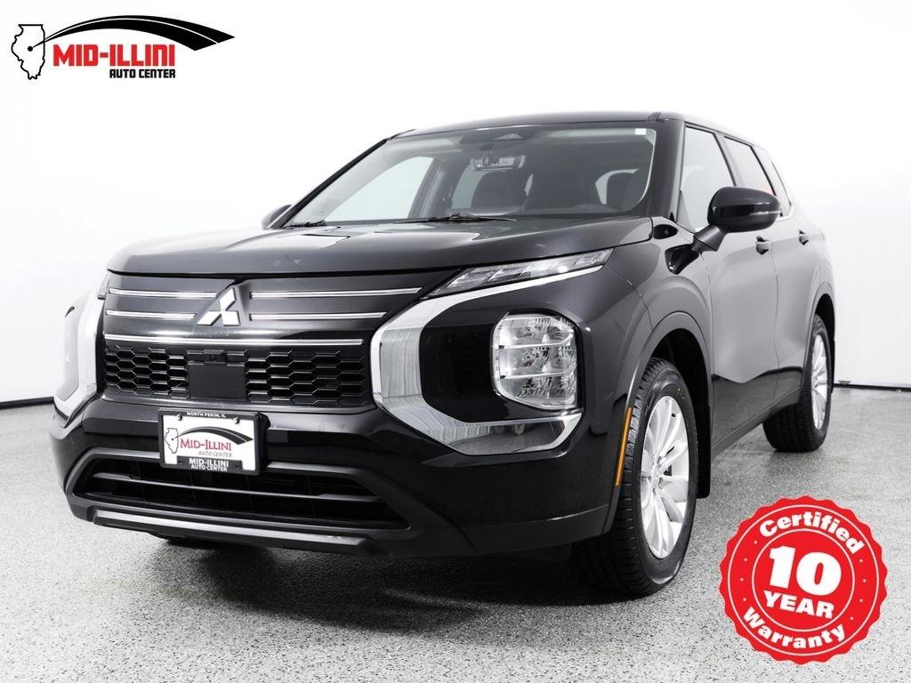 2025 Mitsubishi Outlander ES FWD