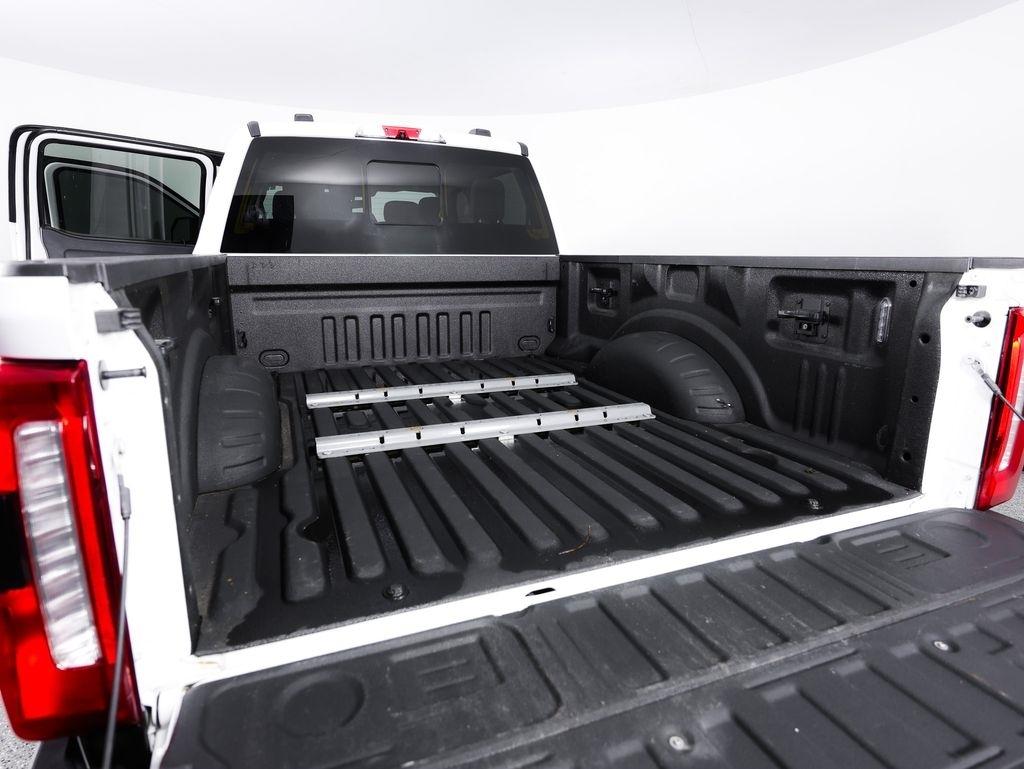 Ford Super Duty F-250 SRW King Ranch 4WD Crew Cab 8' Box 2023