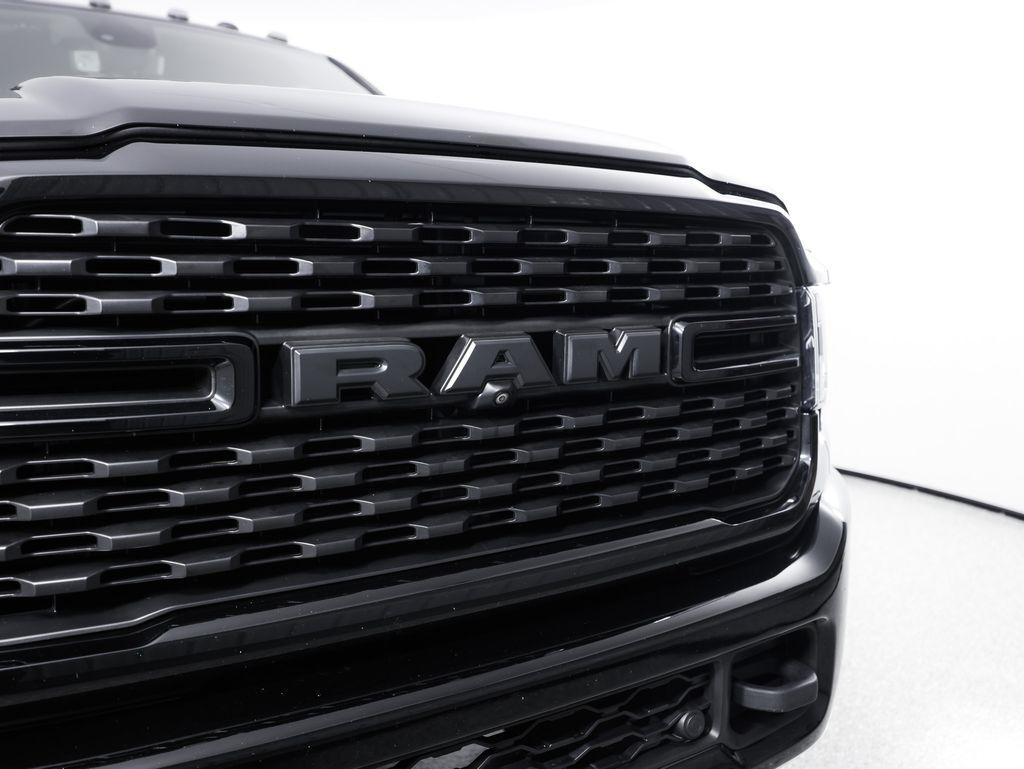 RAM 2500 Big Horn 4x4 Crew Cab 6'4" Box 2022