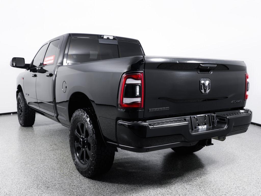 RAM 2500 Big Horn 4x4 Crew Cab 6'4" Box 2022
