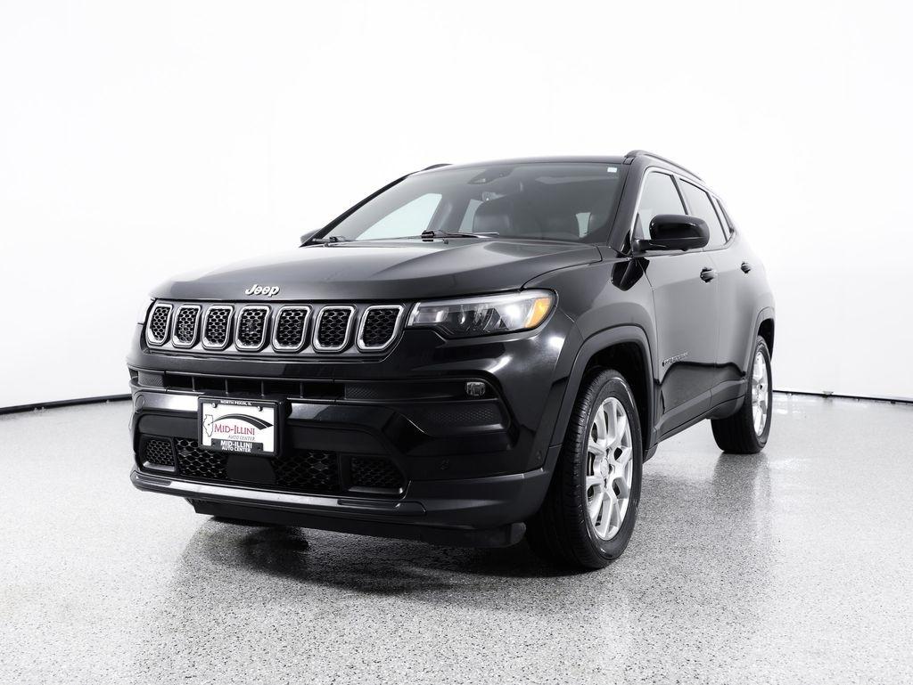Jeep Compass Latitude Lux 4x4 2024
