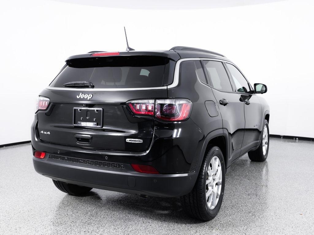 Jeep Compass Latitude Lux 4x4 2024